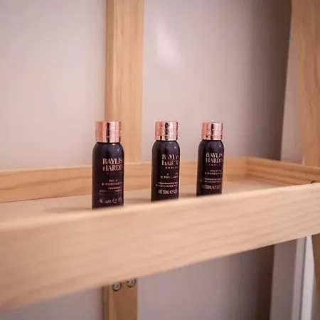 The House Of 14 -central, Sauna And Airport Shuttle 아파트 스타방에르