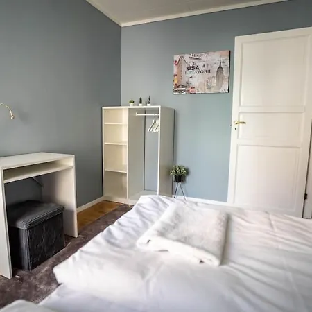 The House Of 14 -central, Sauna And Airport Shuttle