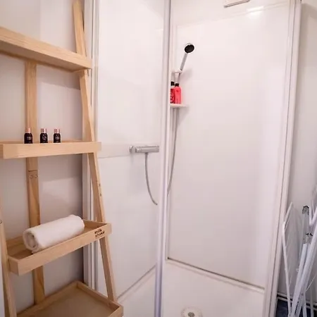 The House Of 14 -central, Sauna And Airport Shuttle *