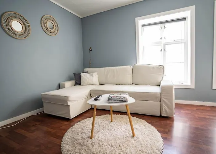 The House Of 14 -central, Sauna And Airport Shuttle *